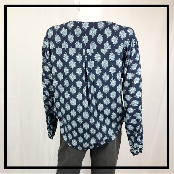 CATO Long Sleeve Blouse Size S - Picture 5 of 7